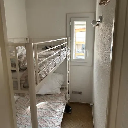 150m De La Conque Et Commerces 4p Appartement *