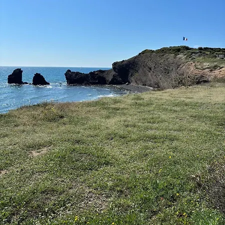 150m De La Conque Et Commerces 4p *