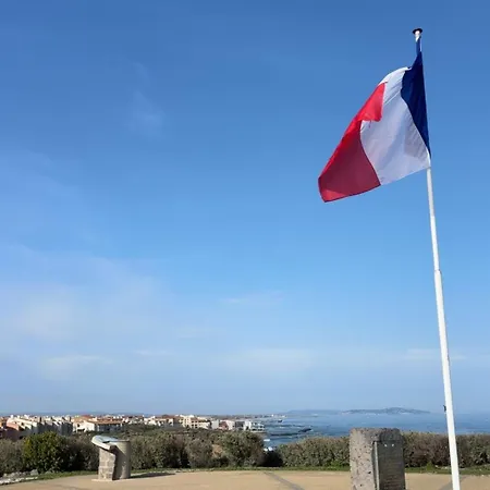 150m De La Conque Et Commerces 4p Apartment Agde