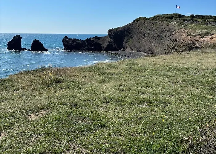 150m De La Conque Et Commerces 4p *